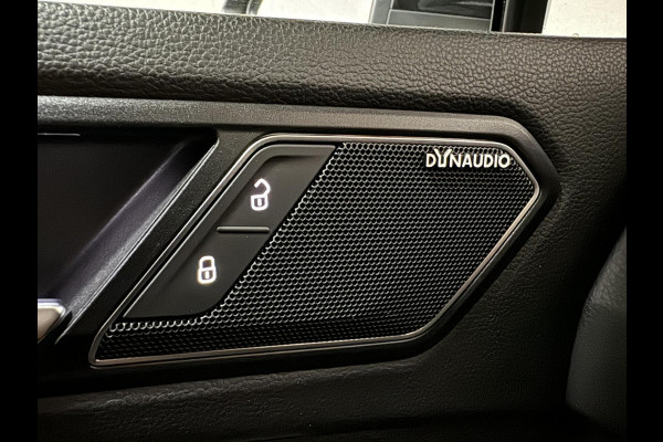 Volkswagen Tiguan 1.5 TSI R-Line Black Edition Pano Virtual Dynaudio 360° NAP Volkswagen Tiguan 1.5 TSI R-Line Black Edition Pano Virtual Dynaudio 360° NAP