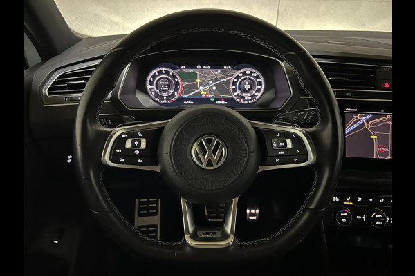 Volkswagen Tiguan 1.5 TSI R-Line Black Edition Pano Virtual Dynaudio 360° NAP Volkswagen Tiguan 1.5 TSI R-Line Black Edition Pano Virtual Dynaudio 360° NAP