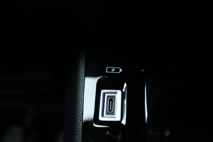 Peugeot 2008 1.2 100PK ALLURE | NAVIGATIE | APPLE CARPLAY/ANDROID AUTO | DAB RADIO | LED | PARKEERSENSOREN | ACHTERUIRIJCAMERA | DODEHOEKDETECTIE | 360° CAMERA | ADAPTIVE CRUISECONTROL | 3D-COCKPIT | ZWARTE DAKRAILS | 17" LICHTMETAAL | Peugeot 2008 1.2 100PK ALLURE | NAVIGATIE | APPLE CARPLAY/ANDROID AUTO | DAB RADIO | LED | PARKEERSENSOREN | ACHTERUIRIJCAMERA | DODEHOEKDETECTIE | 360° CAMERA | ADAPTIVE CRUISECONTROL | 3D-COCKPIT | ZWARTE DAKRAILS | 17" LICHTMETAAL |