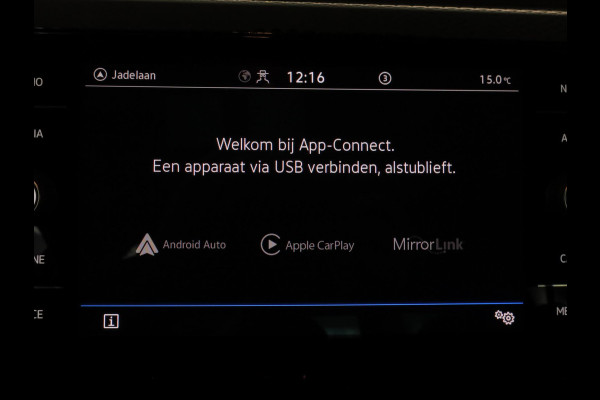 Volkswagen Polo 1.0 TSI Life Business 95 pk Automaat (DSG) | Verlengde garantie | Navigatie | Parkeersensoren | Achteruitrijcamera | Adaptieve cruise control | Stoelverwarming |