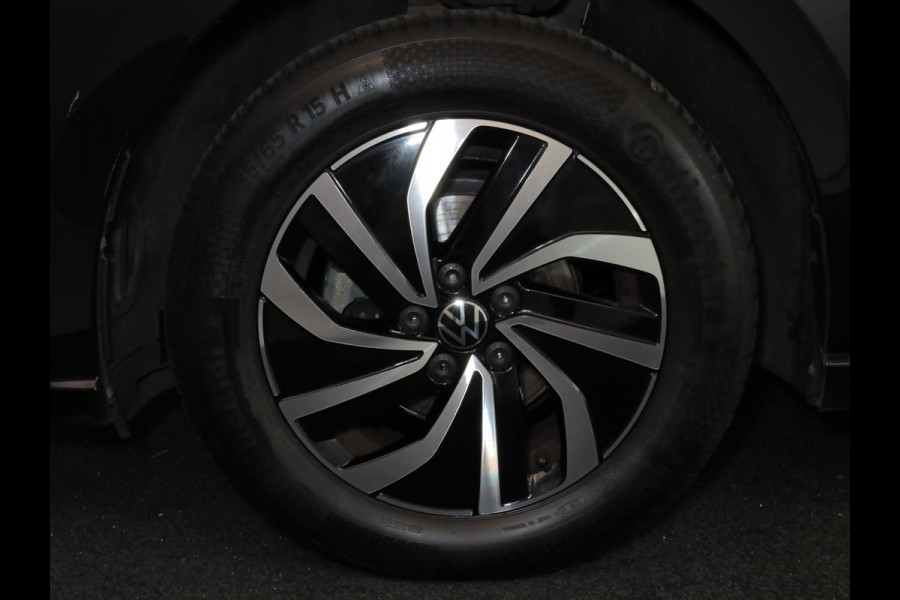 Volkswagen Polo 1.0 TSI Life Business 95 pk Automaat (DSG) | Verlengde garantie | Navigatie | Parkeersensoren | Achteruitrijcamera | Adaptieve cruise control | Stoelverwarming |