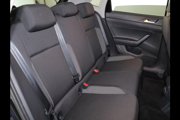 Volkswagen Polo 1.0 TSI Life Business 95 pk Automaat (DSG) | Verlengde garantie | Navigatie | Parkeersensoren | Achteruitrijcamera | Adaptieve cruise control | Stoelverwarming |