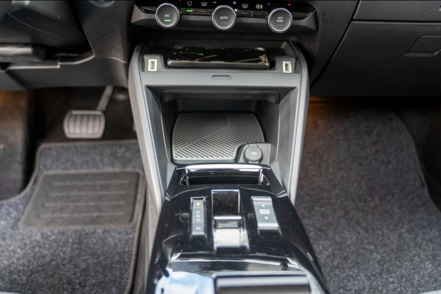 Citroën C4 X 1.2 Puretech Max|Prijs rijklaar incl. 12 mnd garantie| Carplay Schuif/kanteldak Head-up display Camera PDC LMV NAV