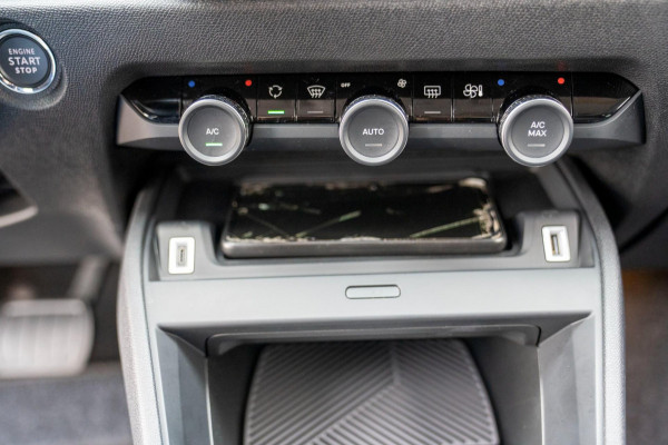 Citroën C4 X 1.2 Puretech Max|Prijs rijklaar incl. 12 mnd garantie| Carplay Schuif/kanteldak Head-up display Camera PDC LMV NAV