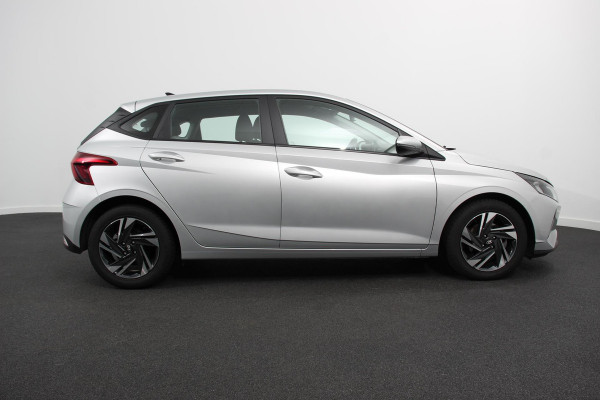 Hyundai i20 1.0 T-GDI 100pk Comfort | Climate Control | Camera | Parkeer sensoren | Lichtmetalen Velgen | Dab Hyundai i20 1.0 T-GDI 100pk Comfort | Climate Control | Camera | Parkeer sensoren | Lichtmetalen Velgen | Dab