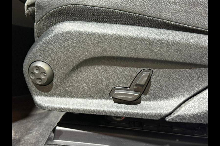 Mercedes-Benz GLC 300e 4MATIC|AMG|Pilot Asist|360Cam|Trekhaak