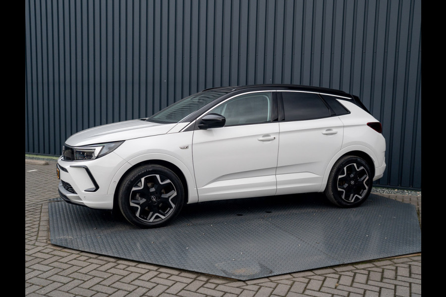 Opel Grandland 1.2 Turbo Ultimate | Led Matrix | Elk A-klep | Keyless | Prijs Rijklaar!! Opel Grandland 1.2 Turbo Ultimate | Led Matrix | Elk A-klep | Keyless | Prijs Rijklaar!!