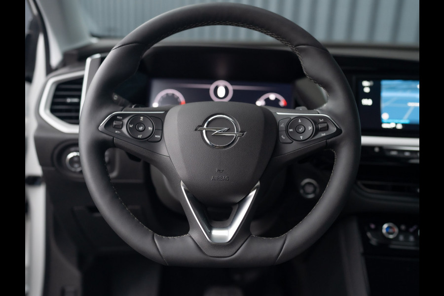 Opel Grandland 1.2 Turbo Ultimate | Led Matrix | Elk A-klep | Keyless | Prijs Rijklaar!! Opel Grandland 1.2 Turbo Ultimate | Led Matrix | Elk A-klep | Keyless | Prijs Rijklaar!!