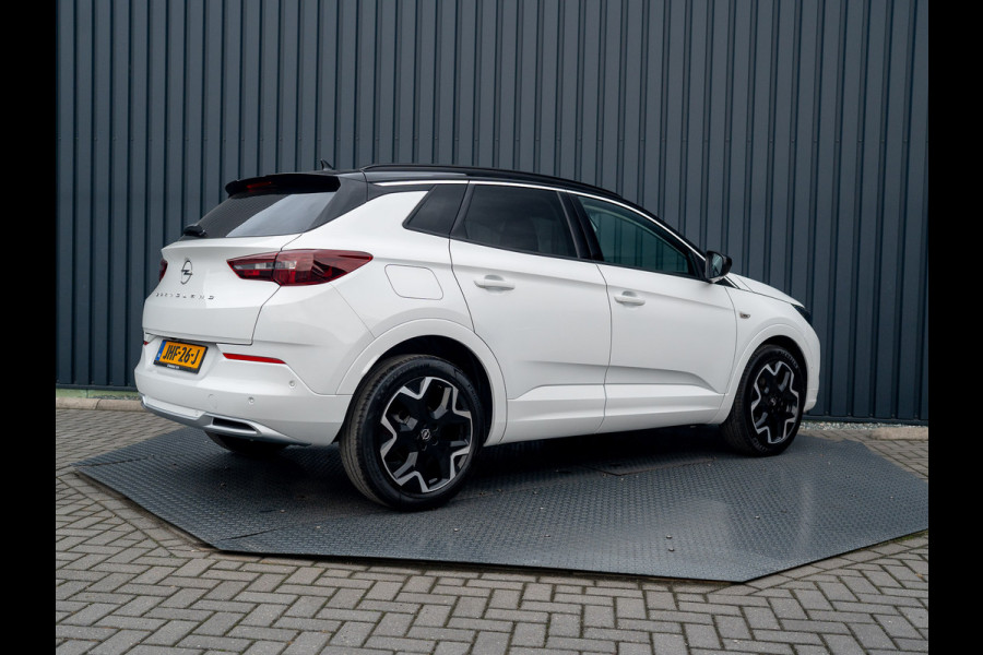 Opel Grandland 1.2 Turbo Ultimate | Led Matrix | Elk A-klep | Keyless | Prijs Rijklaar!! Opel Grandland 1.2 Turbo Ultimate | Led Matrix | Elk A-klep | Keyless | Prijs Rijklaar!!