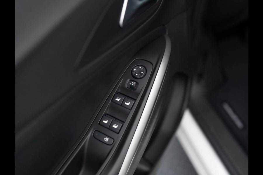 Opel Grandland 1.2 Turbo Ultimate | Led Matrix | Elk A-klep | Keyless | Prijs Rijklaar!! Opel Grandland 1.2 Turbo Ultimate | Led Matrix | Elk A-klep | Keyless | Prijs Rijklaar!!