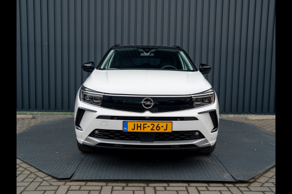 Opel Grandland 1.2 Turbo Ultimate | Led Matrix | Elk A-klep | Keyless | Prijs Rijklaar!! Opel Grandland 1.2 Turbo Ultimate | Led Matrix | Elk A-klep | Keyless | Prijs Rijklaar!!