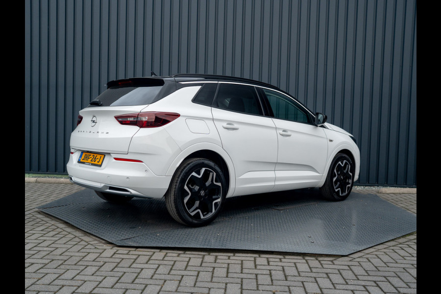 Opel Grandland 1.2 Turbo Ultimate | Led Matrix | Elk A-klep | Keyless | Prijs Rijklaar!! Opel Grandland 1.2 Turbo Ultimate | Led Matrix | Elk A-klep | Keyless | Prijs Rijklaar!!