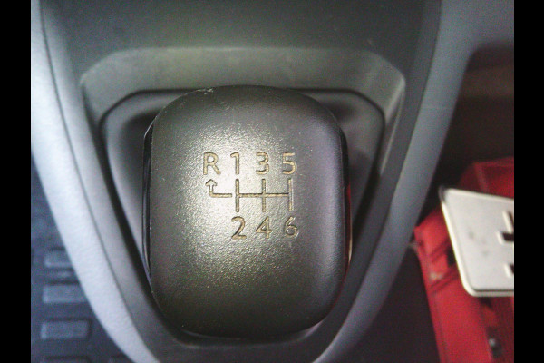 Citroën Jumpy 1.5 BlueHDI 120 pk M Club 120 pk I Navigatie I Cruisecontrol I 6 versnellingen 1e eigenaar !onderhoudsboekjes VIDEOS OF THIS SUPERB JUMPY AVAILABLE. Citroën Jumpy 1.5 BlueHDI 120 pk M Club 120 pk I Navigatie I Cruisecontrol I 6 versnellingen 1e eigenaar !onderhoudsboekjes VIDEOS OF THIS SUPERB JUMPY AVAILABLE.