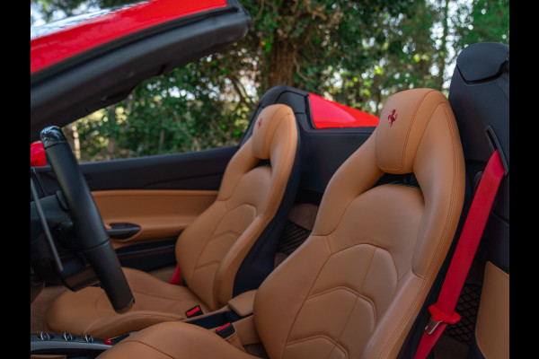 Ferrari 488 Spider | Front-lift | Pista wheels | Carbon stuur + LED's | Adapt. koplampen | Rosso Scuderia Ferrari 488 Spider | Front-lift | Pista wheels | Carbon stuur + LED's | Adapt. koplampen | Rosso Scuderia