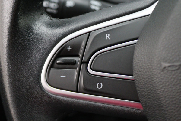 Renault Grand Scénic 1.3 TCe Intens 7p. Leder/Stof, Apple Carplay, Camera, Cruise, Sfeerverlichting, Trekhaak, 20'' Renault Grand Scénic 1.3 TCe Intens 7p. Leder/Stof, Apple Carplay, Camera, Cruise, Sfeerverlichting, Trekhaak, 20''