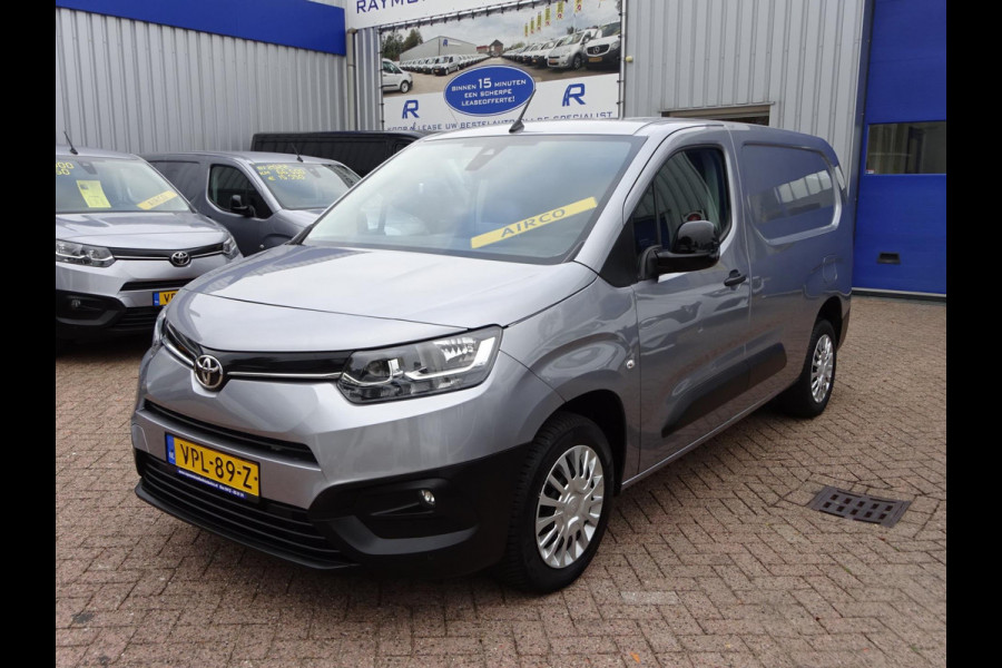 Toyota PROACE CITY 1.5 D-4D Navigator Long 130 PK NAVI CRUISE PDC Toyota PROACE CITY 1.5 D-4D Navigator Long 130 PK NAVI CRUISE PDC