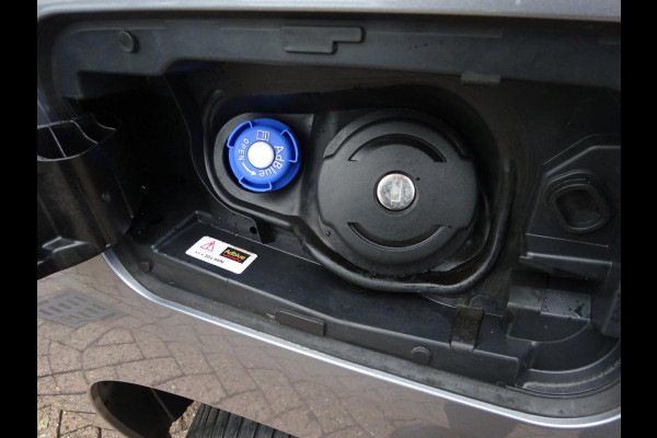 Toyota PROACE CITY 1.5 D-4D Navigator Long 130 PK NAVI CRUISE PDC Toyota PROACE CITY 1.5 D-4D Navigator Long 130 PK NAVI CRUISE PDC