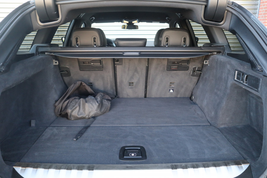 BMW 3 Serie Touring M-Sport SOH 93% / Hifi / Stoelverwarming / 18inch / Sportstoelen /