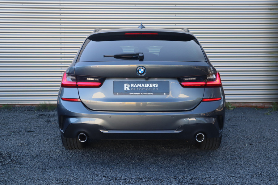 BMW 3 Serie Touring M-Sport SOH 93% / Hifi / Stoelverwarming / 18inch / Sportstoelen /