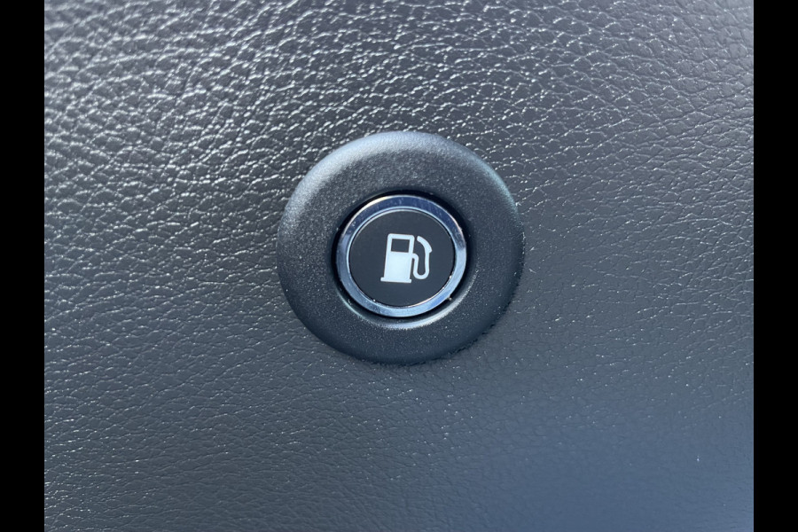 Jeep Renegade 4xe 240 Plug-in Hybrid Electric S | Stoel/Stuur verwarming | Apple/Android CarPlay Jeep Renegade 4xe 240 Plug-in Hybrid Electric S | Stoel/Stuur verwarming | Apple/Android CarPlay