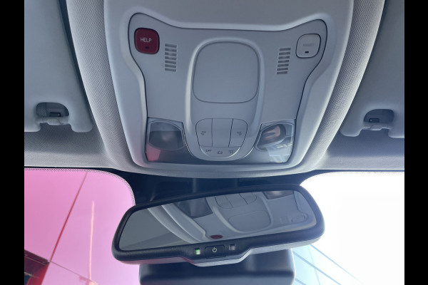 Jeep Renegade 4xe 240 Plug-in Hybrid Electric S | Stoel/Stuur verwarming | Apple/Android CarPlay Jeep Renegade 4xe 240 Plug-in Hybrid Electric S | Stoel/Stuur verwarming | Apple/Android CarPlay