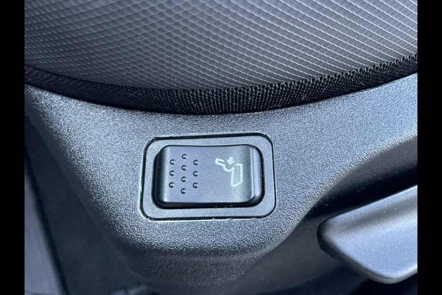 Jeep Renegade 4xe 240 Plug-in Hybrid Electric S | Stoel/Stuur verwarming | Apple/Android CarPlay Jeep Renegade 4xe 240 Plug-in Hybrid Electric S | Stoel/Stuur verwarming | Apple/Android CarPlay