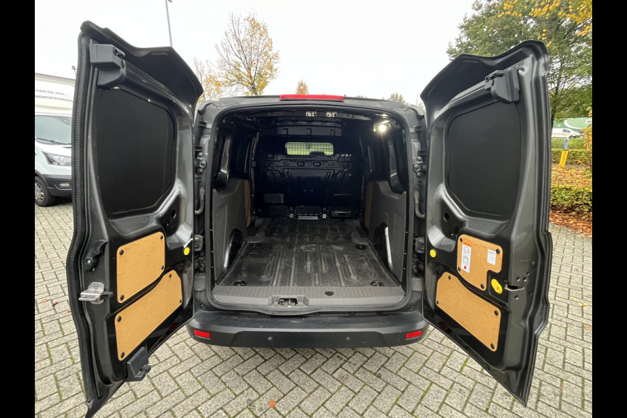 Ford Transit Connect 1.5 EcoBlue L2 Trend 100pk/74kW 6-bak | Camera | Carplay | Cruise | Ford Transit Connect 1.5 EcoBlue L2 Trend 100pk/74kW 6-bak | Camera | Carplay | Cruise |