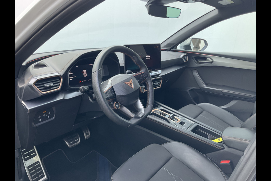 CUPRA Leon Sportstourer 1.5 TSI PHEV e-Hybrid Business Elek.Trekhaak Adap.Cruise Carplay Camera Sfeerverl 2025 3136KM!