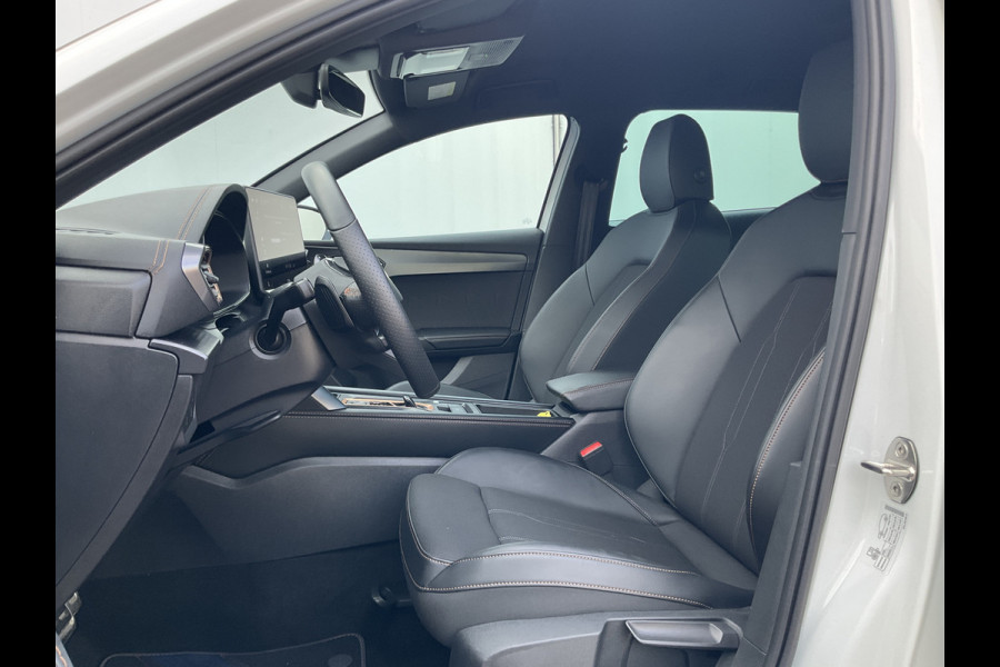 CUPRA Leon Sportstourer 1.5 TSI PHEV e-Hybrid Business Elek.Trekhaak Adap.Cruise Carplay Camera Sfeerverl 2025 3136KM!