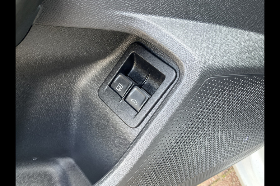 CUPRA Leon Sportstourer 1.5 TSI PHEV e-Hybrid Business Elek.Trekhaak Adap.Cruise Carplay Camera Sfeerverl 2025 3136KM!