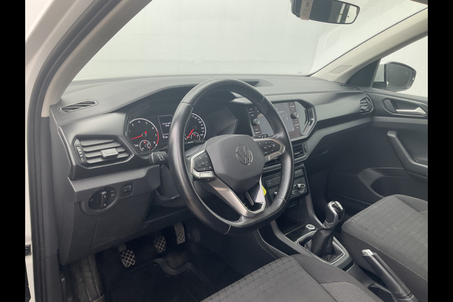Volkswagen T-Cross 1.0 TSI Life Hoge zit DAB Camera Climatic Cruise Volkswagen T-Cross 1.0 TSI Life Hoge zit DAB Camera Climatic Cruise