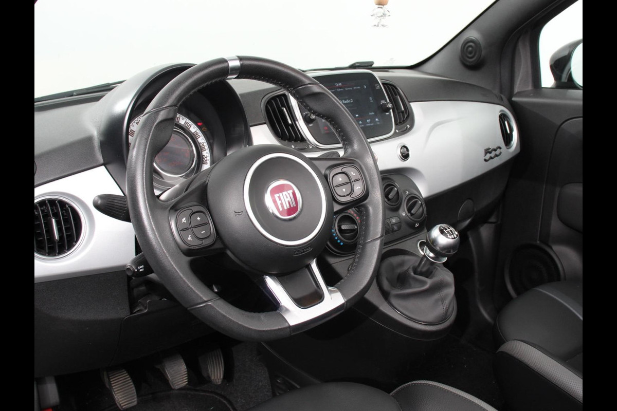 Fiat 500C 1.0 70pk Hybrid Connect Navigatie Apple Carplay/Android Auto Airco Cruise Control Fiat 500C 1.0 70pk Hybrid Connect Navigatie Apple Carplay/Android Auto Airco Cruise Control