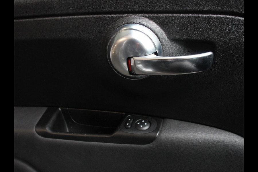 Fiat 500C 1.0 70pk Hybrid Connect Navigatie Apple Carplay/Android Auto Airco Cruise Control Fiat 500C 1.0 70pk Hybrid Connect Navigatie Apple Carplay/Android Auto Airco Cruise Control