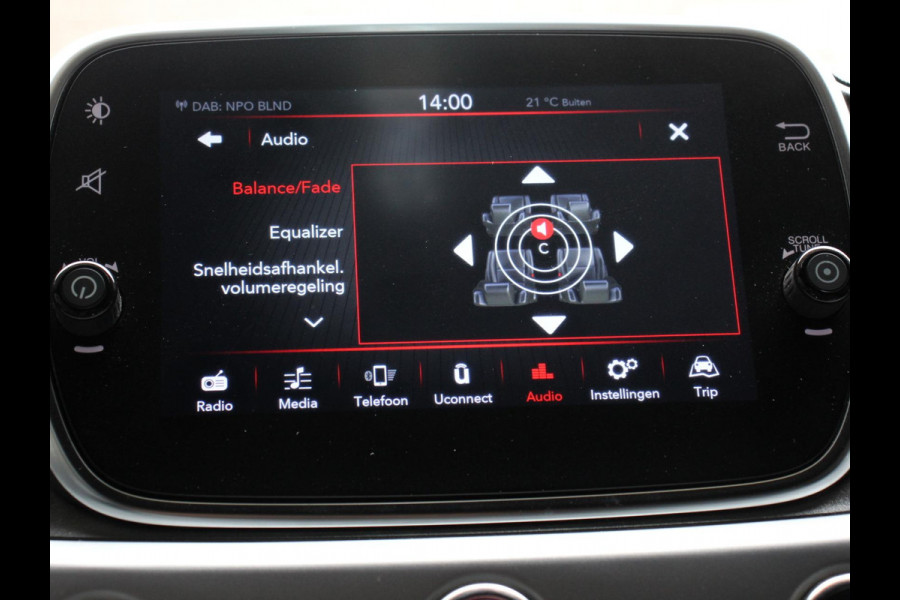 Fiat 500C 1.0 70pk Hybrid Connect Navigatie Apple Carplay/Android Auto Airco Cruise Control Fiat 500C 1.0 70pk Hybrid Connect Navigatie Apple Carplay/Android Auto Airco Cruise Control