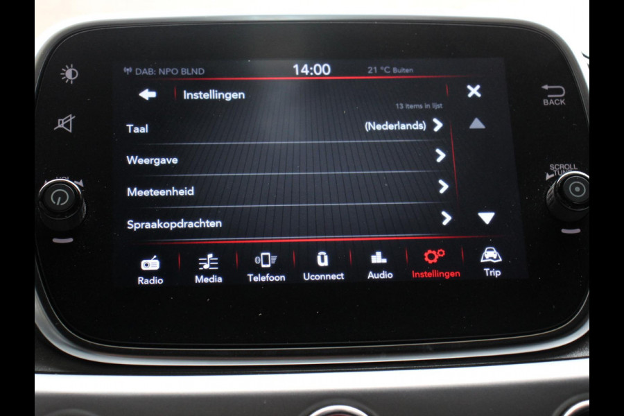 Fiat 500C 1.0 70pk Hybrid Connect Navigatie Apple Carplay/Android Auto Airco Cruise Control Fiat 500C 1.0 70pk Hybrid Connect Navigatie Apple Carplay/Android Auto Airco Cruise Control