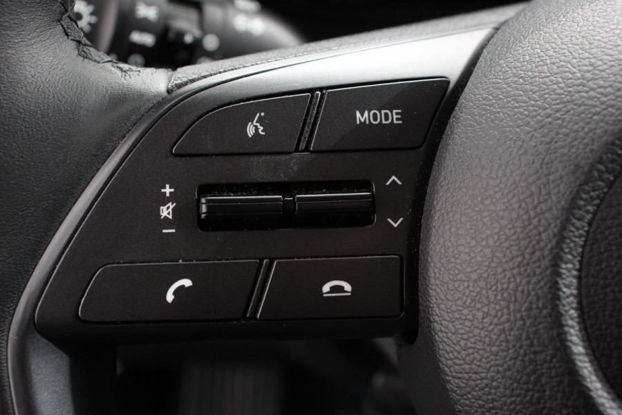 Hyundai i20 1.0 T-GDI 100pk Comfort | Climate Control | Camera | Parkeer sensoren | Lichtmetalen Velgen | Dab Hyundai i20 1.0 T-GDI 100pk Comfort | Climate Control | Camera | Parkeer sensoren | Lichtmetalen Velgen | Dab