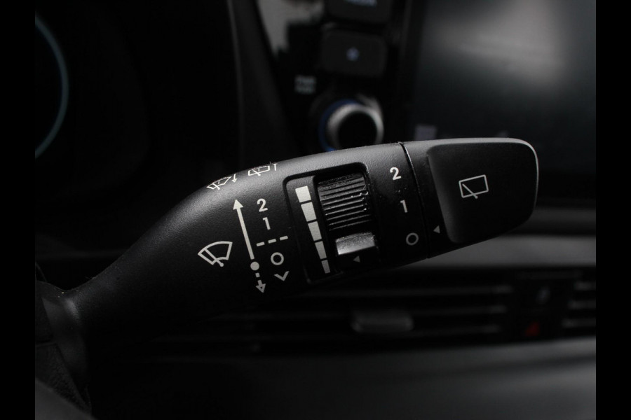 Hyundai i20 1.0 T-GDI 100pk Comfort | Climate Control | Camera | Parkeer sensoren | Lichtmetalen Velgen | Dab Hyundai i20 1.0 T-GDI 100pk Comfort | Climate Control | Camera | Parkeer sensoren | Lichtmetalen Velgen | Dab