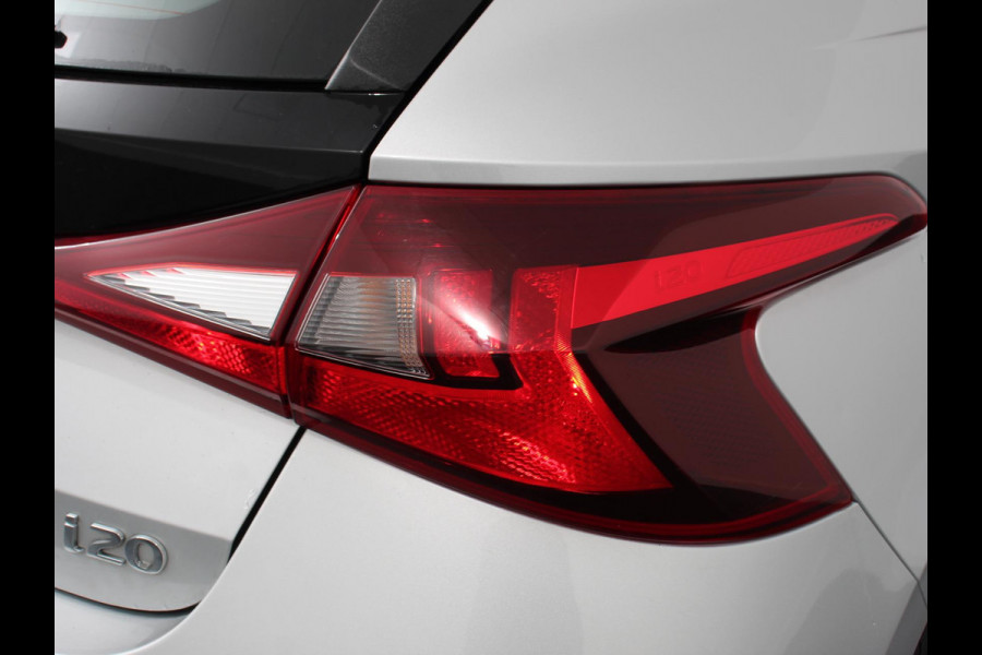 Hyundai i20 1.0 T-GDI 100pk Comfort | Climate Control | Camera | Parkeer sensoren | Lichtmetalen Velgen | Dab Hyundai i20 1.0 T-GDI 100pk Comfort | Climate Control | Camera | Parkeer sensoren | Lichtmetalen Velgen | Dab