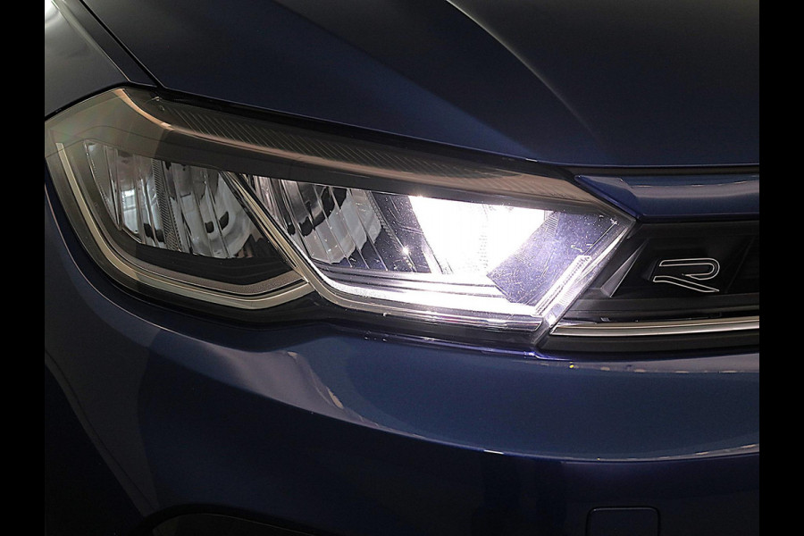 Volkswagen Polo 1.0 TSI R-Line 95 pk Automaat (DSG) | Verlengde garantie | Navigatie | Parkeersensoren | Achteruitrijcamera | Stoelverwarming | R-Line | Volkswagen Polo 1.0 TSI R-Line 95 pk Automaat (DSG) | Verlengde garantie | Navigatie | Parkeersensoren | Achteruitrijcamera | Stoelverwarming | R-Line |