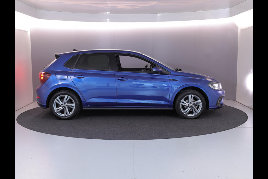Volkswagen Polo 1.0 TSI R-Line 95 pk Automaat (DSG) | Verlengde garantie | Navigatie | Parkeersensoren | Achteruitrijcamera | Stoelverwarming | R-Line | Volkswagen Polo 1.0 TSI R-Line 95 pk Automaat (DSG) | Verlengde garantie | Navigatie | Parkeersensoren | Achteruitrijcamera | Stoelverwarming | R-Line |