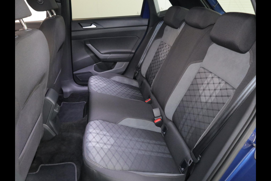 Volkswagen Polo 1.0 TSI R-Line 95 pk Automaat (DSG) | Verlengde garantie | Navigatie | Parkeersensoren | Achteruitrijcamera | Stoelverwarming | R-Line | Volkswagen Polo 1.0 TSI R-Line 95 pk Automaat (DSG) | Verlengde garantie | Navigatie | Parkeersensoren | Achteruitrijcamera | Stoelverwarming | R-Line |
