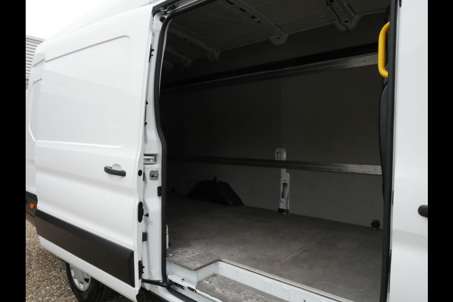 Ford Transit 2.0 TDCI 130PK, L4H3, Airco Ford Transit 2.0 TDCI 130PK, L4H3, Airco