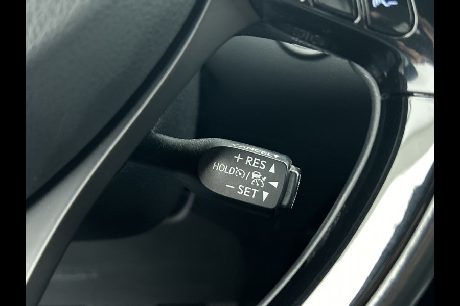 Toyota C-HR 1.8 Hybrid Style(Goed Onderh, Camera, Navi, StoelV, Cruise Con, Parkeerhulp, Etc) Toyota C-HR 1.8 Hybrid Style(Goed Onderh, Camera, Navi, StoelV, Cruise Con, Parkeerhulp, Etc)