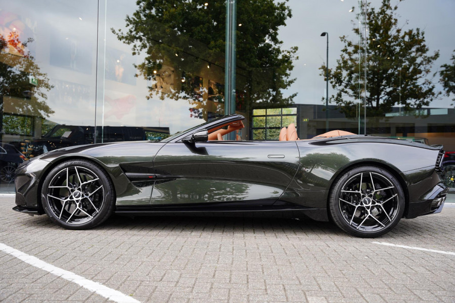 Aston Martin Vanquish Volante 5.2 V12 MY 26 824 Pk Aston Martin Vanquish Volante 5.2 V12 MY 26 824 Pk