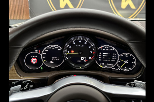 Porsche Panamera Sport Turismo 4.0 Turbo S E-Hybrid Keramisch Panoramadak Sportdesign Sportchrono Vossen 22”LM Krijt Grijs 680 PK!