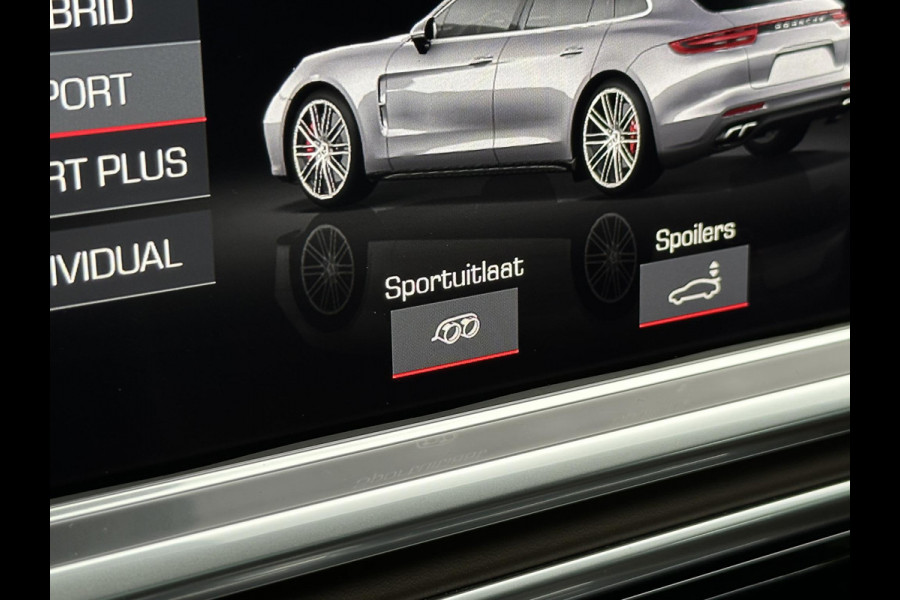 Porsche Panamera Sport Turismo 4.0 Turbo S E-Hybrid Keramisch Panoramadak Sportdesign Sportchrono Vossen 22”LM Krijt Grijs 680 PK!