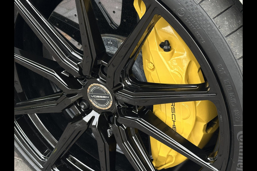 Porsche Panamera Sport Turismo 4.0 Turbo S E-Hybrid Keramisch Panoramadak Sportdesign Sportchrono Vossen 22”LM Krijt Grijs 680 PK!