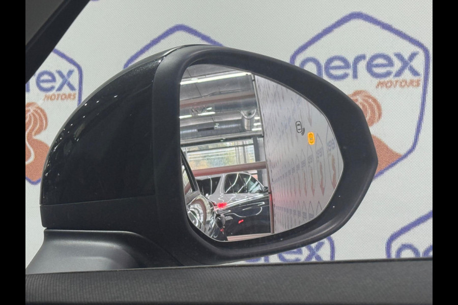 Lynk & Co 01 1.5/PANO/360CAM/AUTO-PILOT/MEMORY/APPLE-CARPLAY/BLACK ON BLACK Lynk & Co 01 1.5/PANO/360CAM/AUTO-PILOT/MEMORY/APPLE-CARPLAY/BLACK ON BLACK