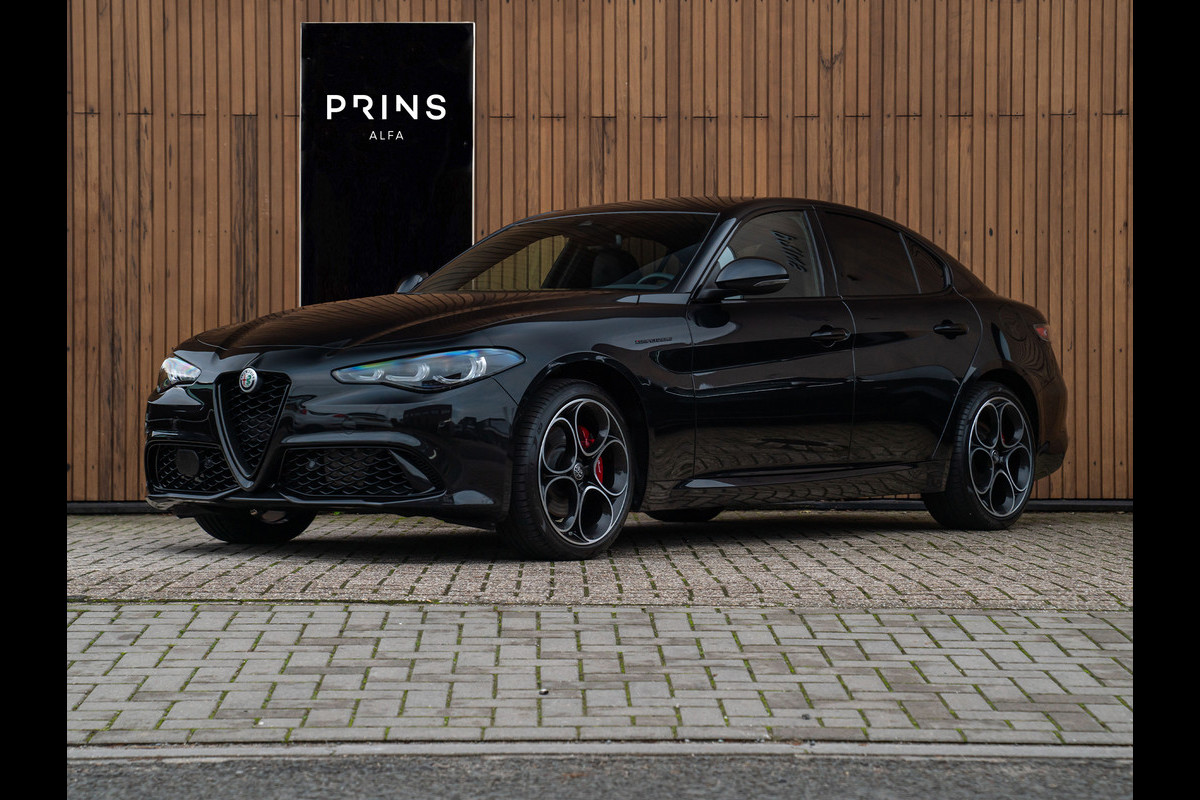 Alfa Romeo Giulia 2.0T 280pk GME AWD Competizione Q4 MY25 | Harman/Kardon | CarPlay | Adapt. cruise Alfa Romeo Giulia 2.0T 280pk GME AWD Competizione Q4 MY25 | Harman/Kardon | CarPlay | Adapt. cruise