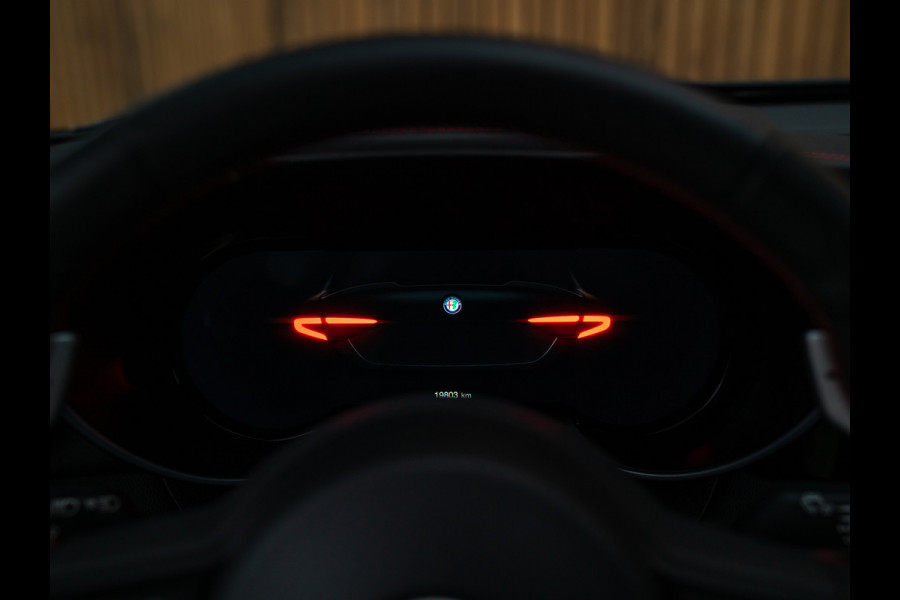 Alfa Romeo Giulia 2.0T 280pk GME AWD Competizione Q4 MY25 | Harman/Kardon | CarPlay | Adapt. cruise